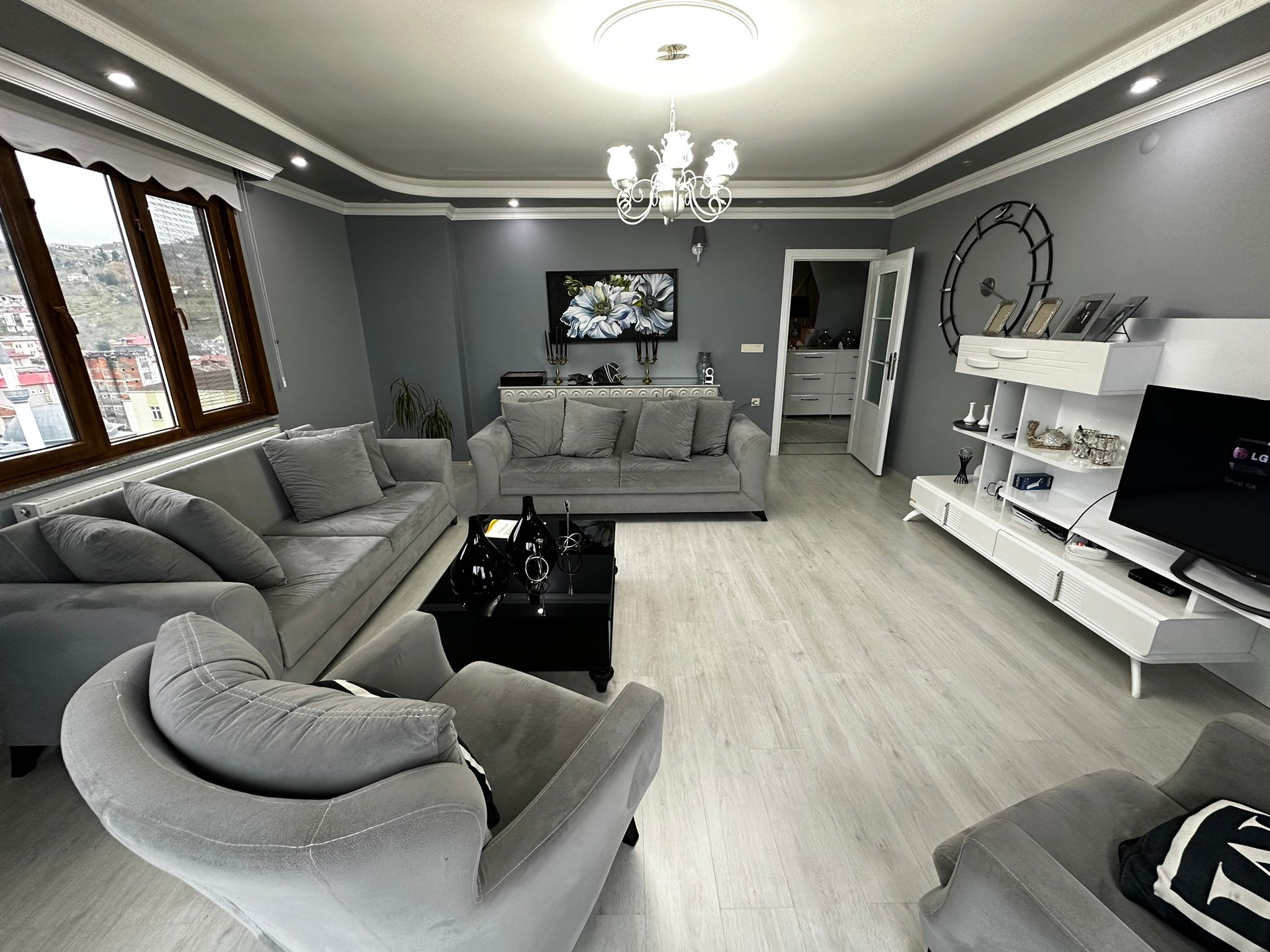 MABEL GAYRİMENKUL/VAKFIKEBİR SİTE İÇİ 240 M2 SATILIK 6+1 DUBLEKS